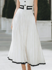 Elegant Contrast Trim Pleated Midi Dress